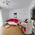 Jema Apartment *